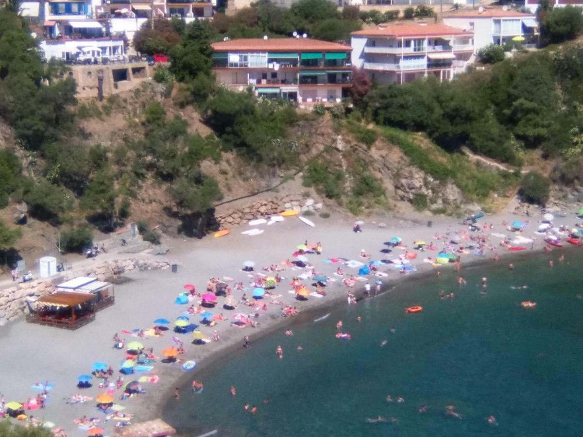 Ca La Nuri Pis 1 Vistas Al Mar Apartment Llanca Luaran gambar
